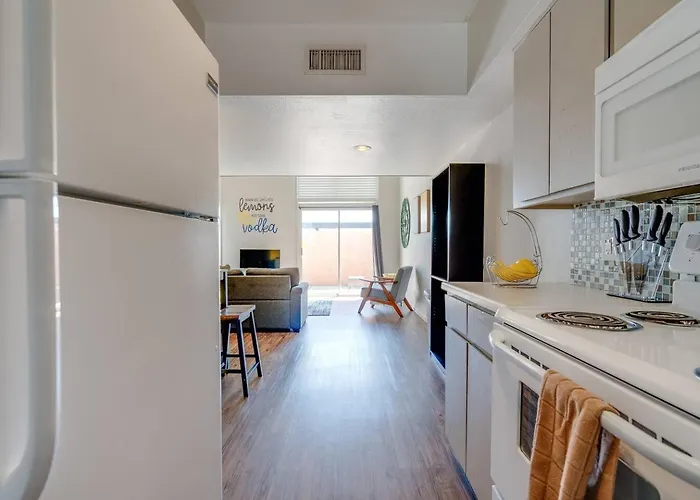 Vintage Near Old Town, Golf & Spring Training Apartment Scottsdale