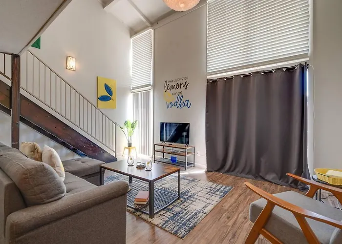 Vintage Near Old Town, Golf & Spring Training Apartment Scottsdale